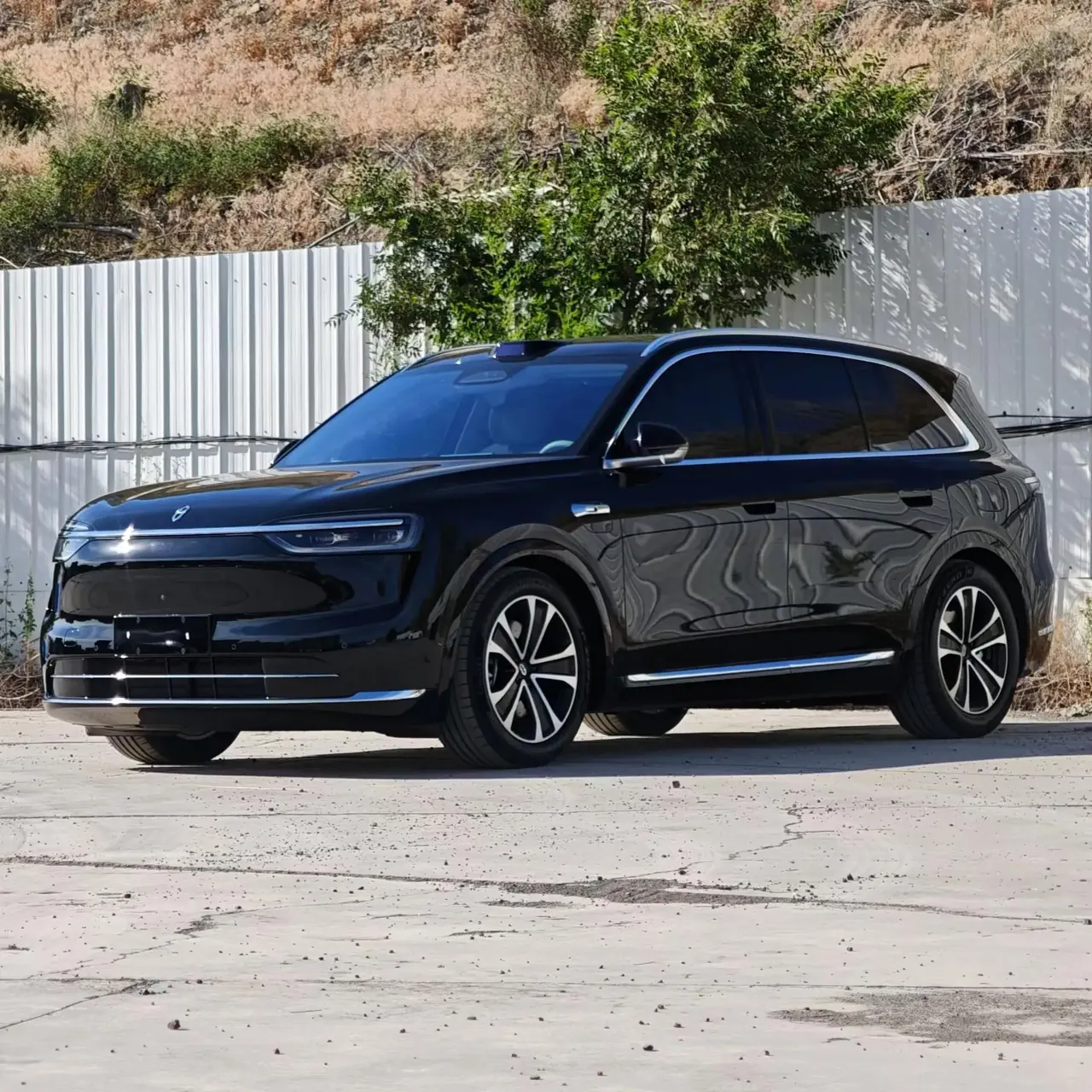 AITO 2026 AITO M7 extended range Max 4-wheel drive version 6 seats (192-line laser Radar) automatic gear - View 1