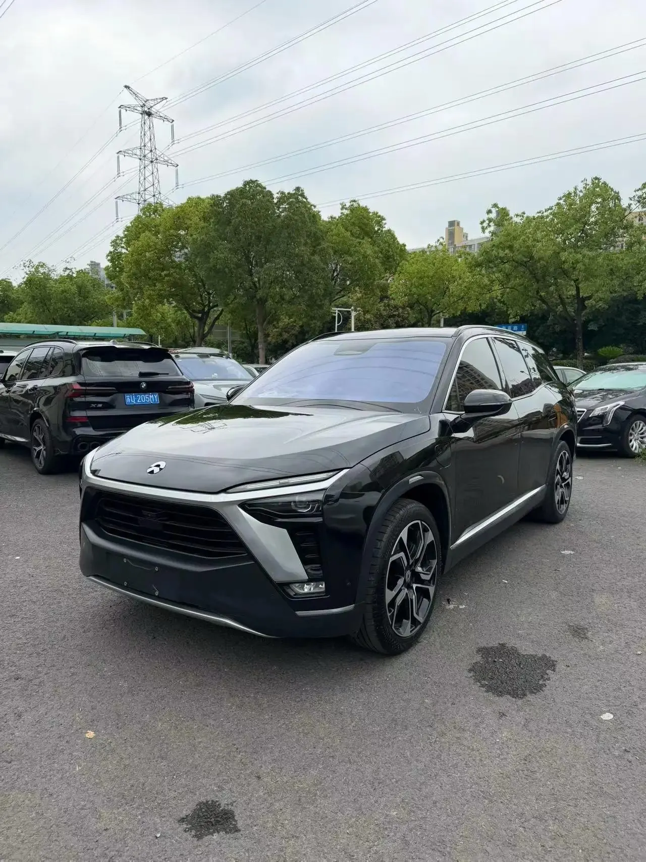 NIO ES8 2020 415KM six-seat version - View 1
