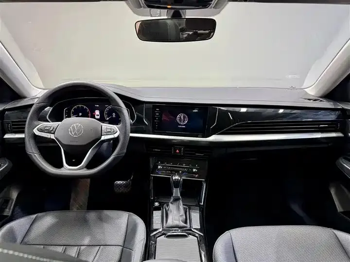 Passat 2025 outstanding 380TSI Longteng Edition 14