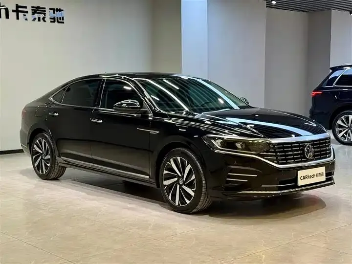 Passat 2025 outstanding 380TSI Longteng Edition 2