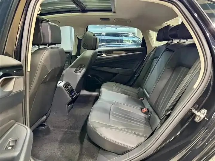 Passat 2025 outstanding 380TSI Longteng Edition 20