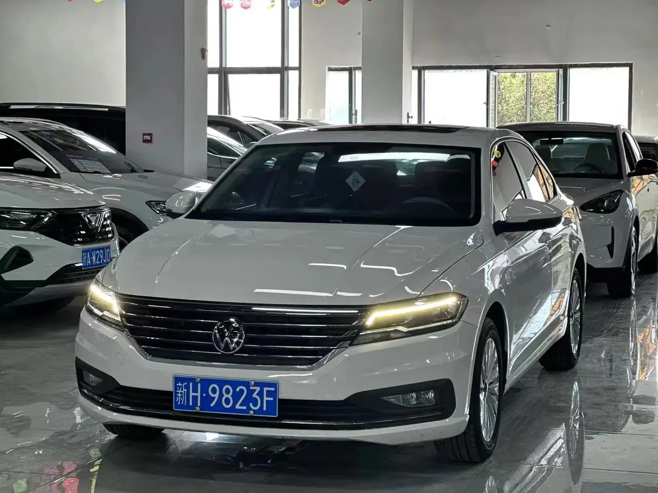 Lavida 2019, 1.5L Automatic Comfort Version, China VI Emission Standard - View 1