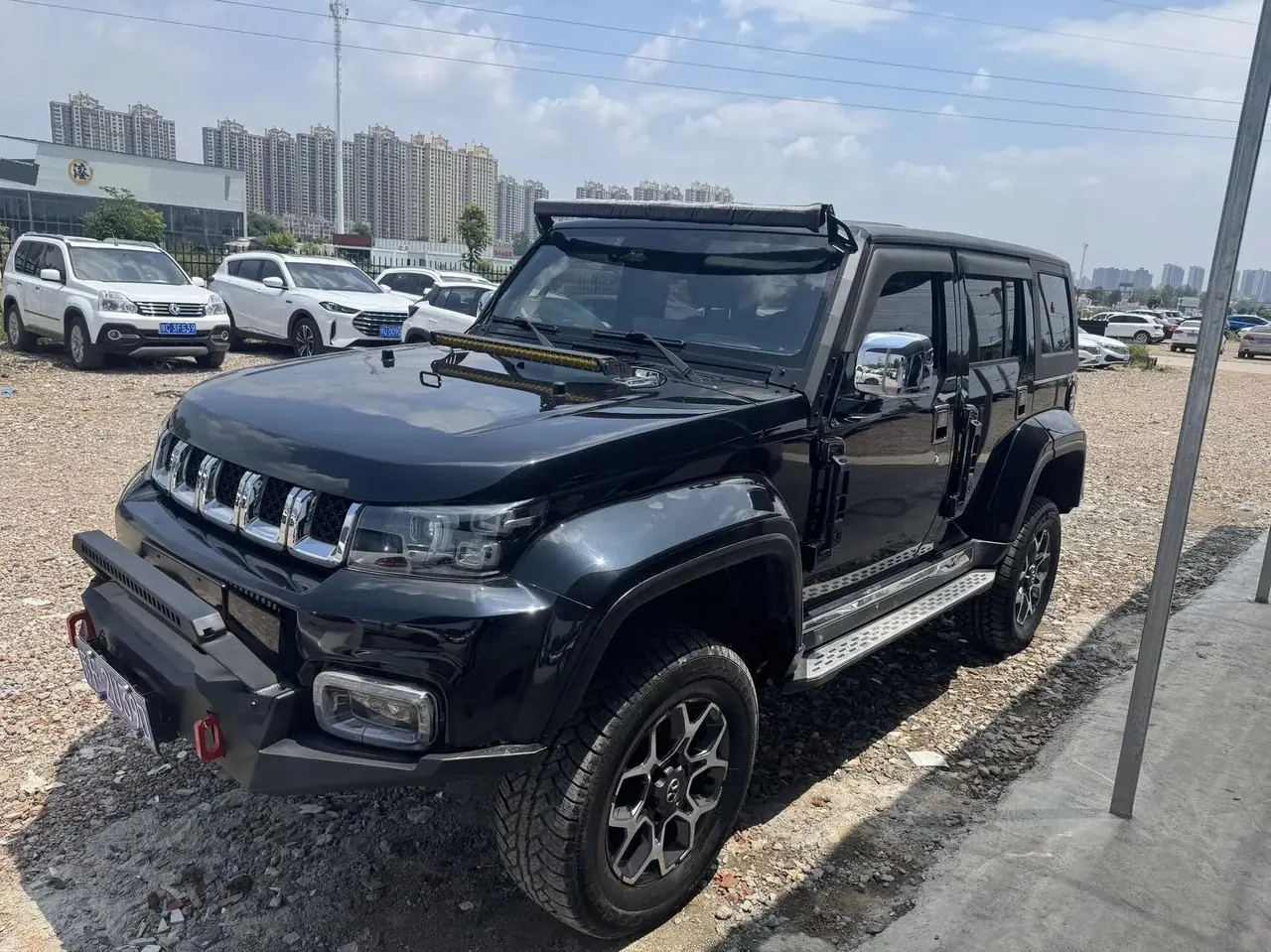 Beijing BJ40 2019 PLUS 2.3T Automatic Four-wheel Drive Premium Edition Country VI - View 1