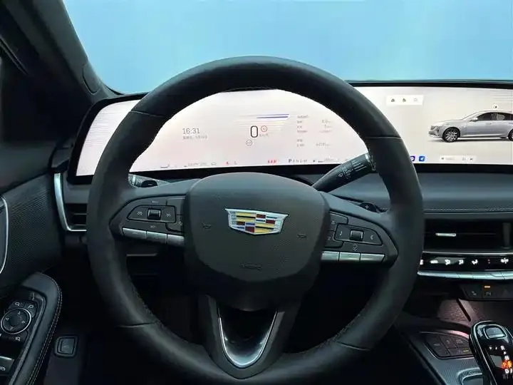 Cadillac CT5 2024 28T Luxury Pro 15