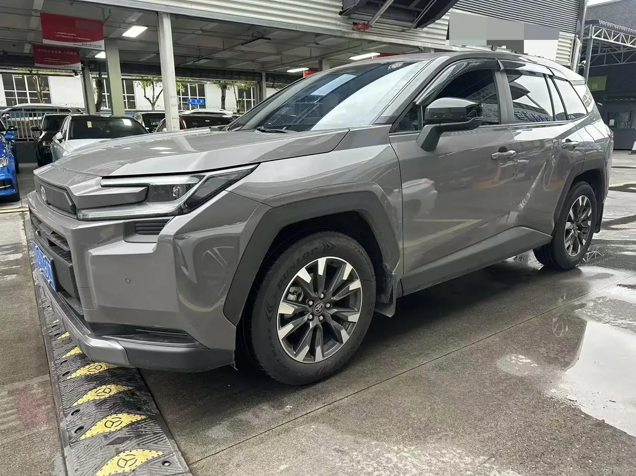 Toyota 2026 RAV4 Rongbo 2.0 Stepless Two-Drive Deluxe Automatic Gear - View 1