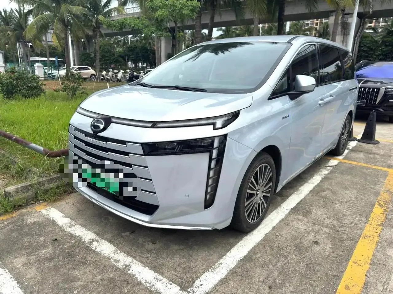 Chuanqi 2024 E8 2.0 150km MAX automatic gear - View 1