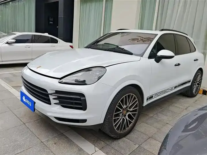 Cayenne 2023 Cayenne 3.0T Platinum Edition - View 1
