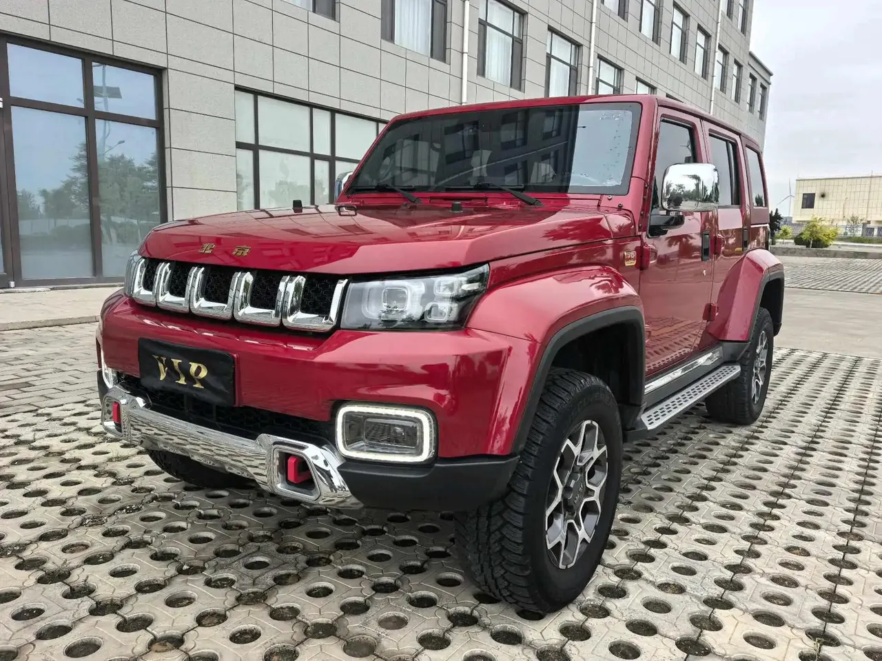 Beijing BJ40 2019 2.3T Automatic Four-wheel Drive Shengshi Huazhang Edition Country VI - View 1