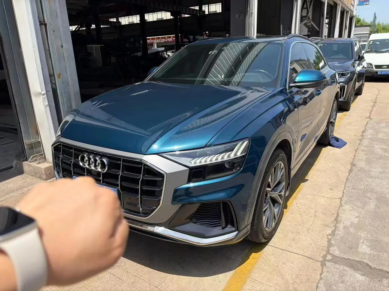 Audi Q8 2019 55 TFSI Selected Dynamic Type - View 1