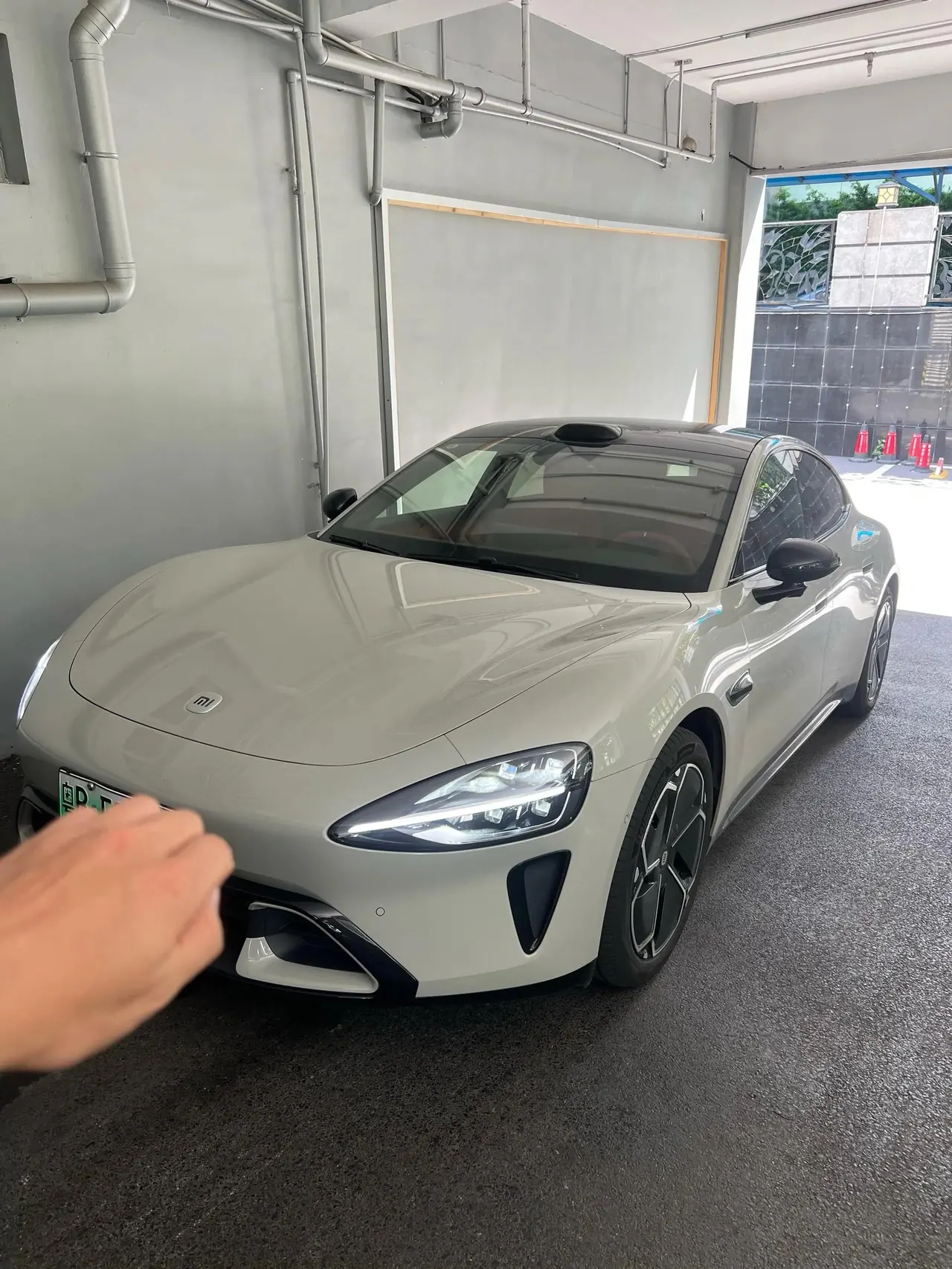 MI 2026 SU7 Standard Edition Automatic Gear - View 1