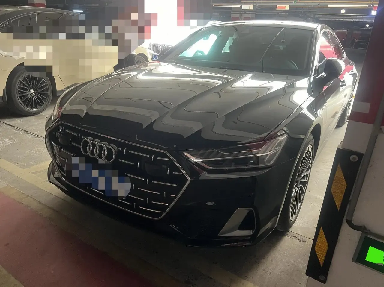 Audi 2024 A7L 2.0TFSI 45TFSI S-line Dream-Building Edition Flow Crystal Package Automatic - View 1