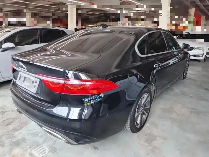 Jaguar XFL 2021 XFL 2.0T P 10000.00g Drive Elite Deluxe Edition 7