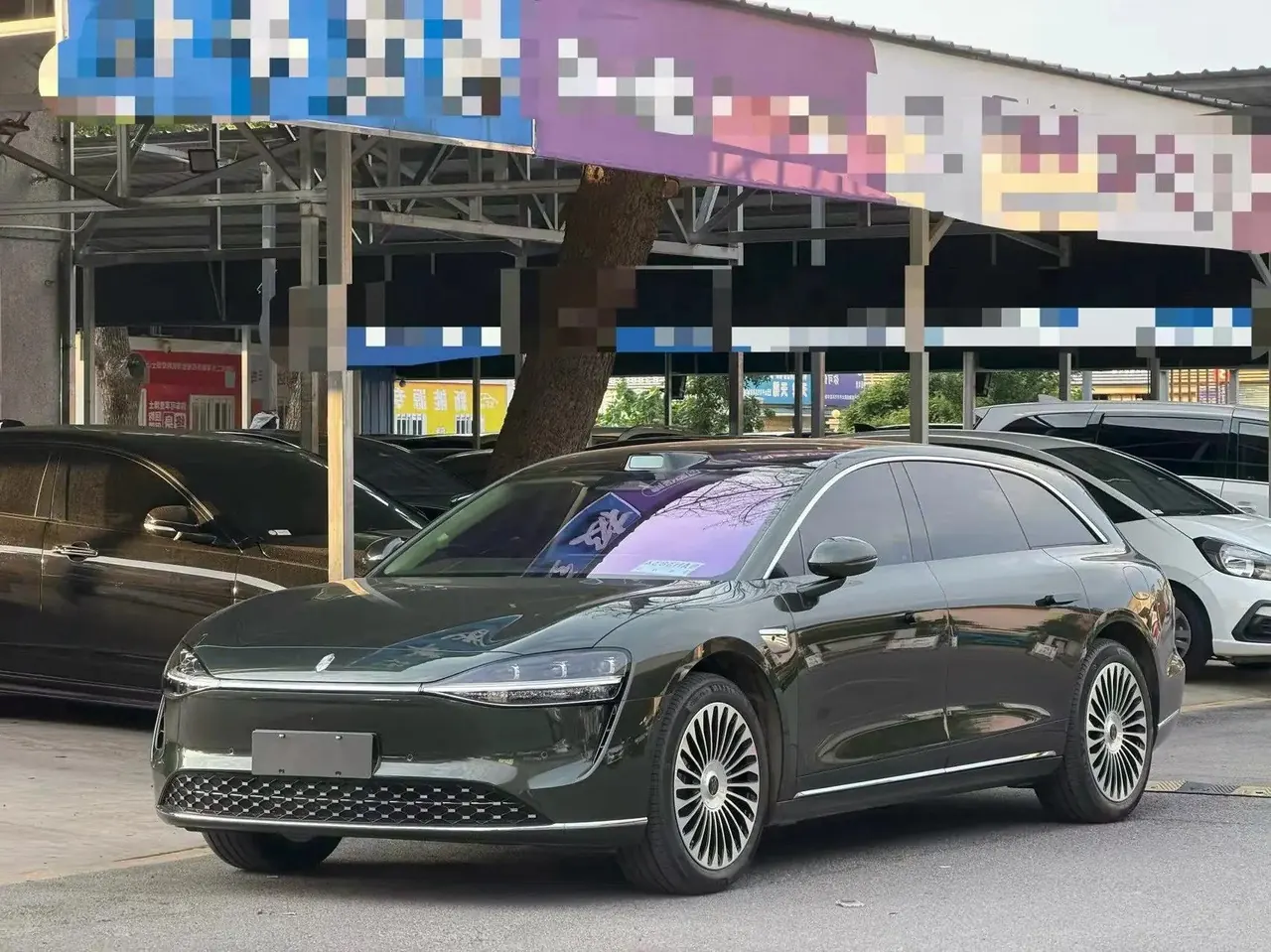 Luxeed S9T 2025 pure electric rear drive Max - View 1