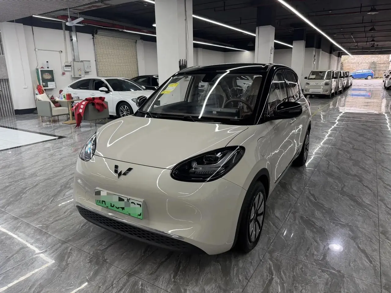 WuLing 2025 Plantronics 333km Enjoy Automatic Gear - View 1