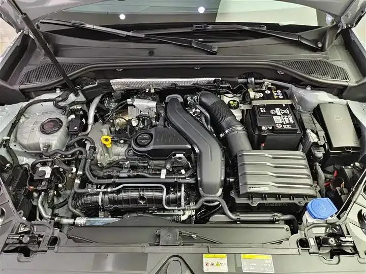 Audi Q2L 2024 35TFSI enterprising dynamic 17