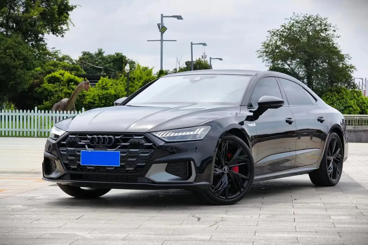 Audi 2024 A7L 2.0TFSI 45TFSI Quattro Black Warrior Edition Automatic - View 1