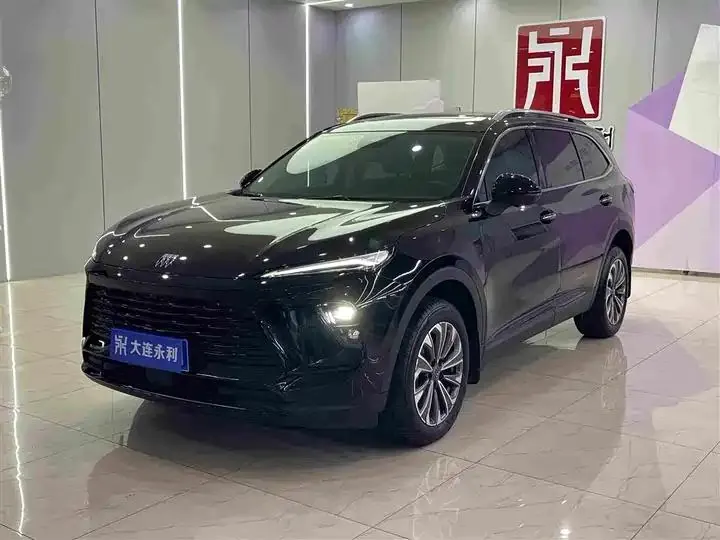 2025 Enclave Plus, Enclave Plus 28T All-Wheel-Drive Platinum Edition - View 1