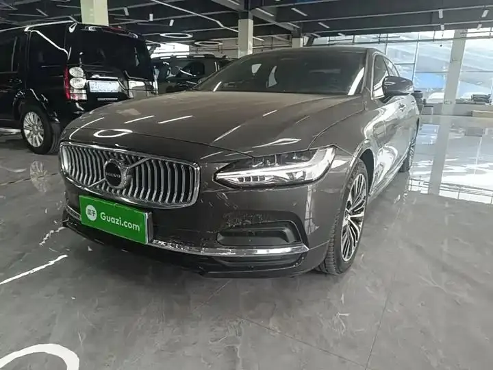 Volvo S90 2023 B5 Zhiyi Deluxe Edition - View 1