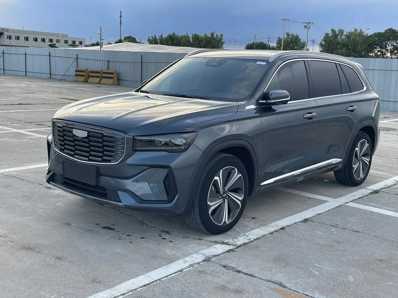 XingyueL (Monjaro) 2022 1.5T Raytheon Hi · F Hybrid Super - View 1