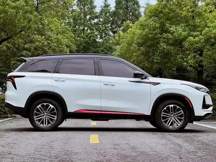 ChangAn CS75 PLUS 2020 1.5T Auto Luxury Model 4