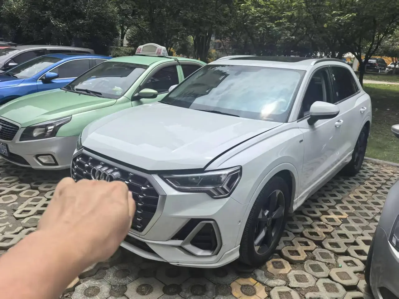 Audi Q3 2022 model 35 TFSI Fashion Dynamic Edition - View 1