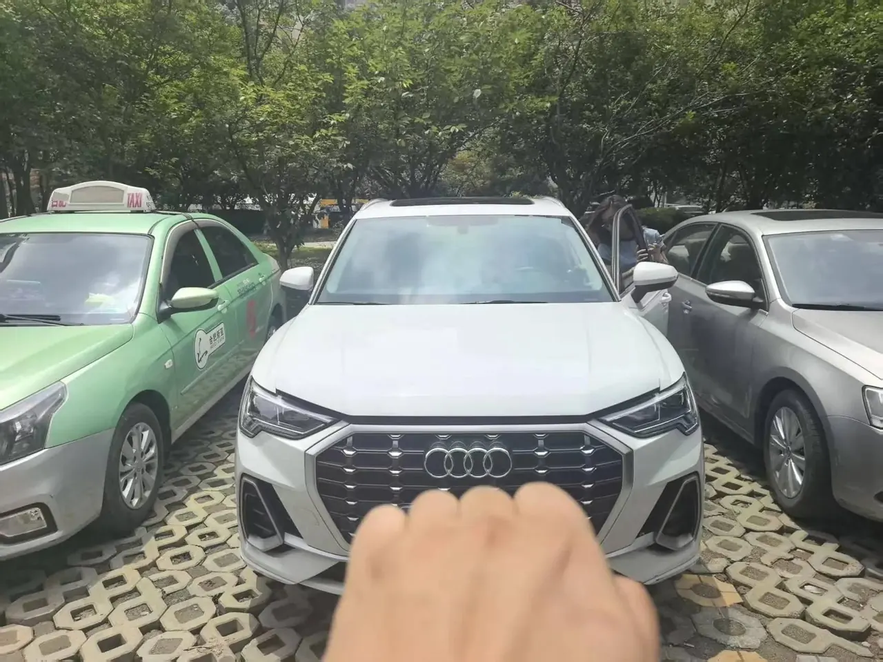 Audi Q3 2022 model 35 TFSI Fashion Dynamic Edition 8