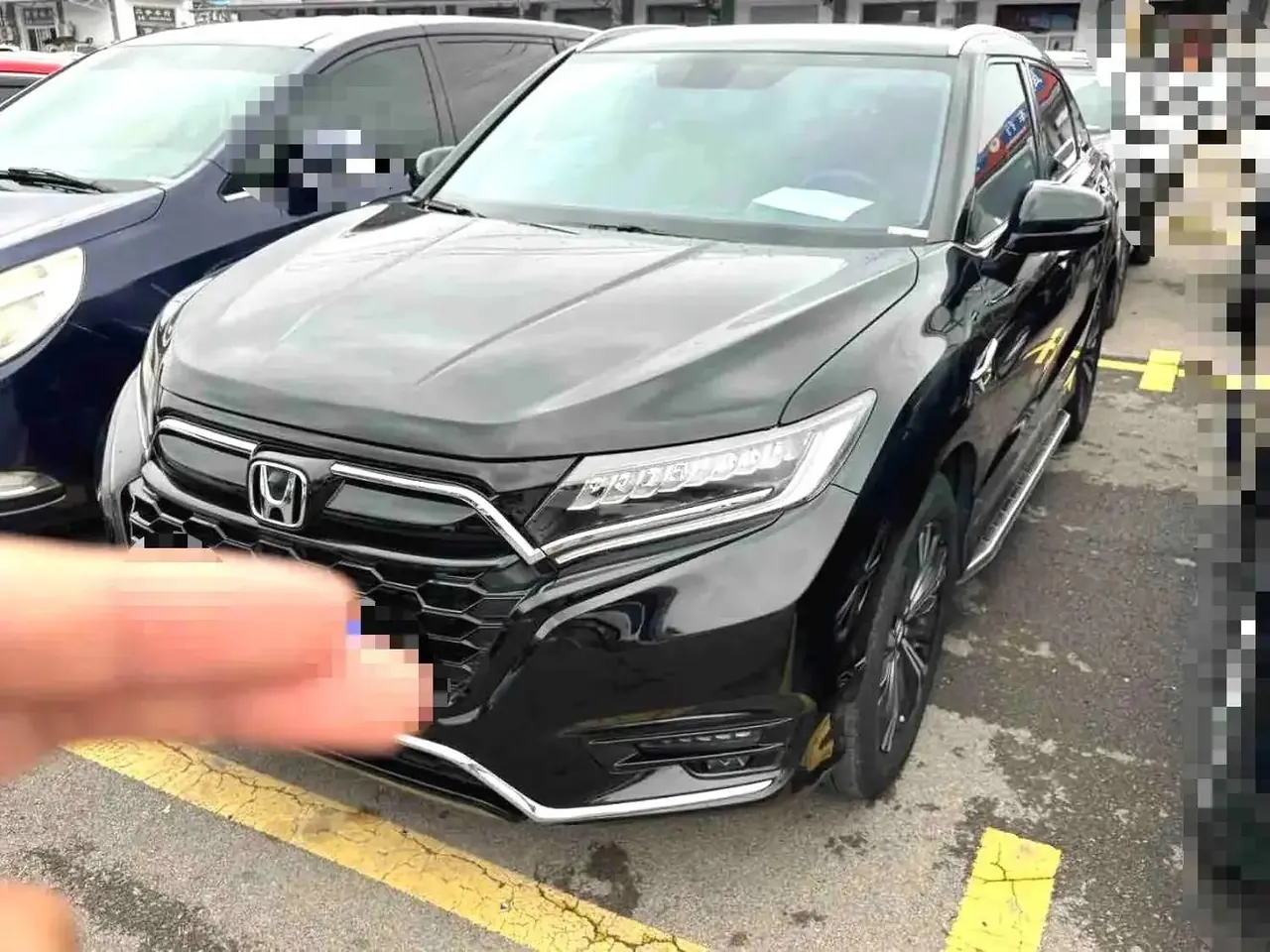 Honda UR-V 2020 370TURBO Two-Drive Elegant Edition - View 1