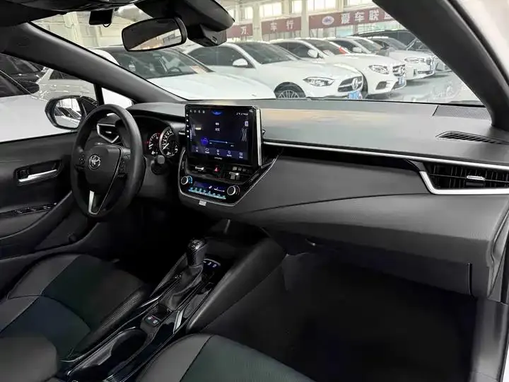 Levin 2023 185T CVT Luxury Edition 18