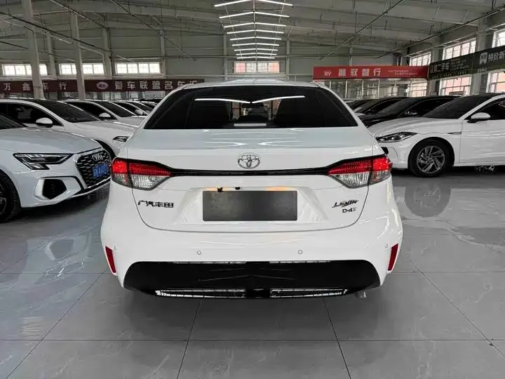 Levin 2023 185T CVT Luxury Edition 5