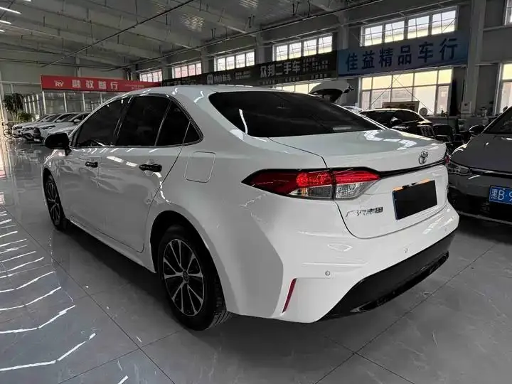 Levin 2023 185T CVT Luxury Edition 6