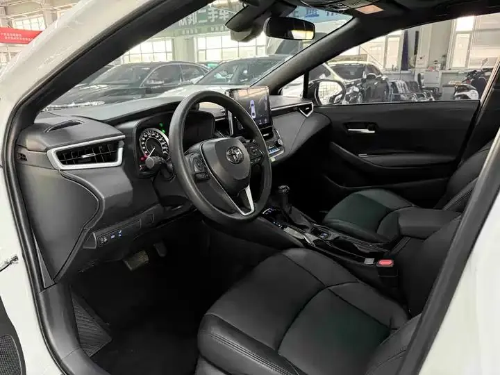 Levin 2023 185T CVT Luxury Edition 7