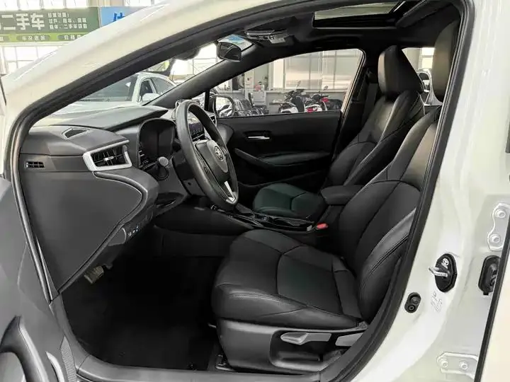 Levin 2023 185T CVT Luxury Edition 8