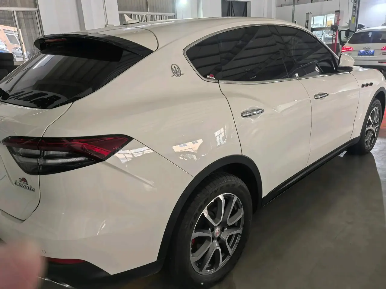 Levante 2021 3.0T Luxury Edition 4