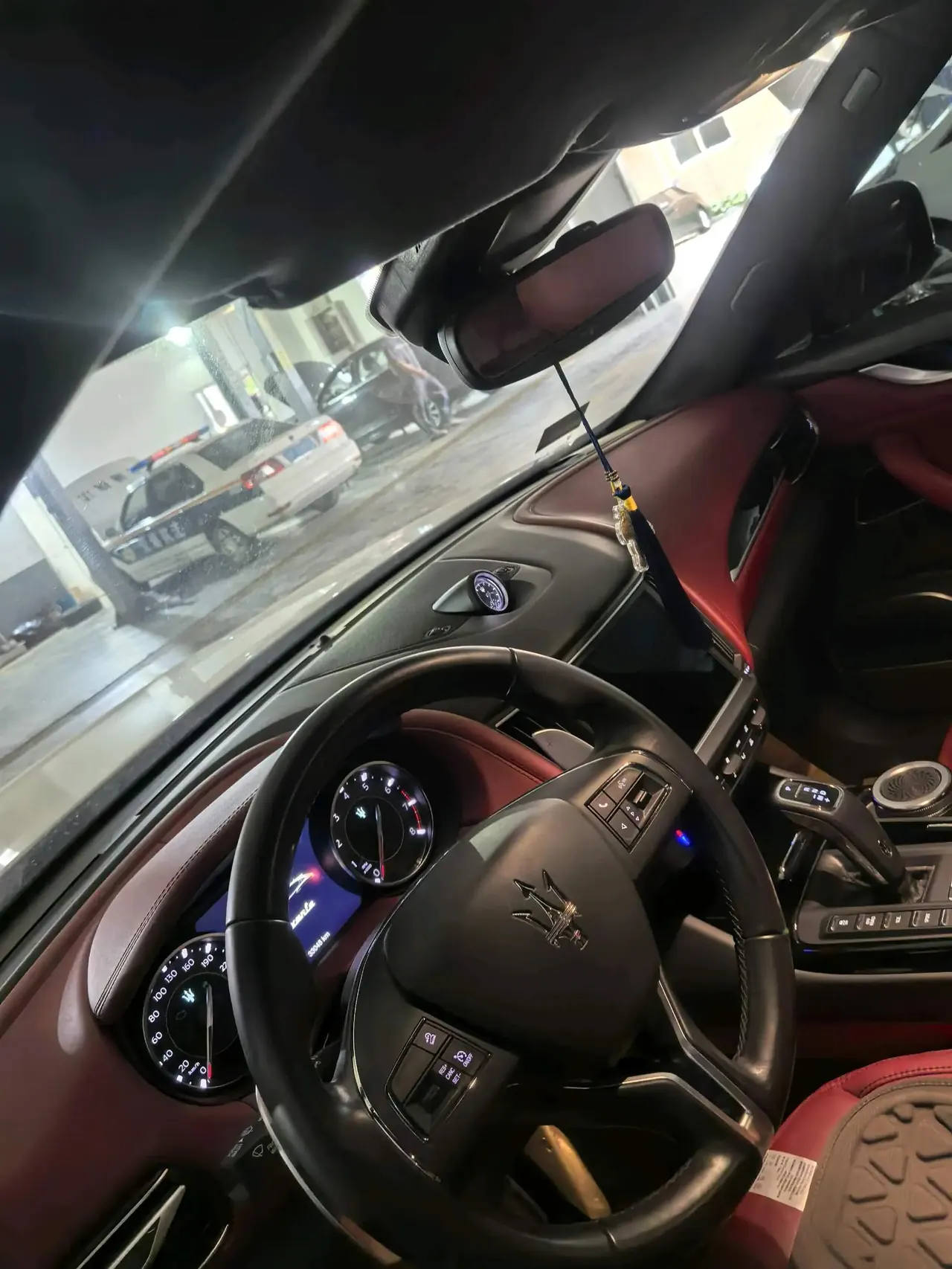 Levante 2021 3.0T Luxury Edition 8