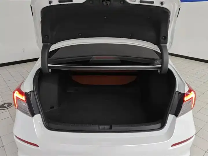 Civic 2023 240TURBO CVT 4