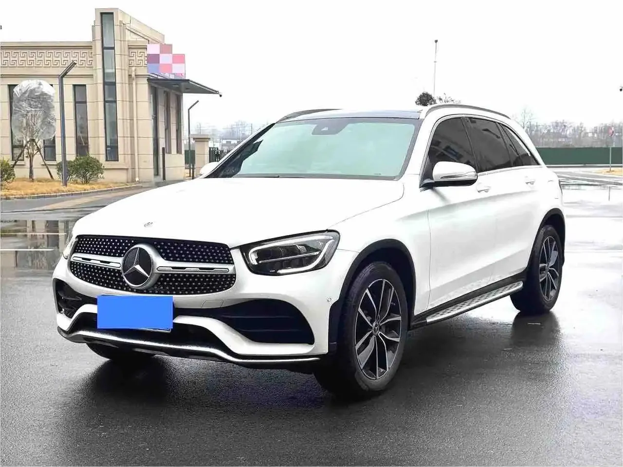 Open image lightbox: Mercedes Benz GLC 2020 model, facelifted GLC 300 L 4MATIC Sport version
