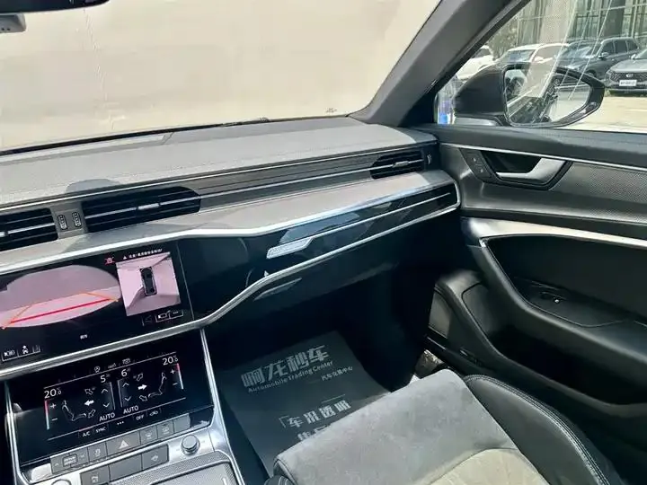 Audi A6L 2020 45 TFSI Selected Dynamic Type 8
