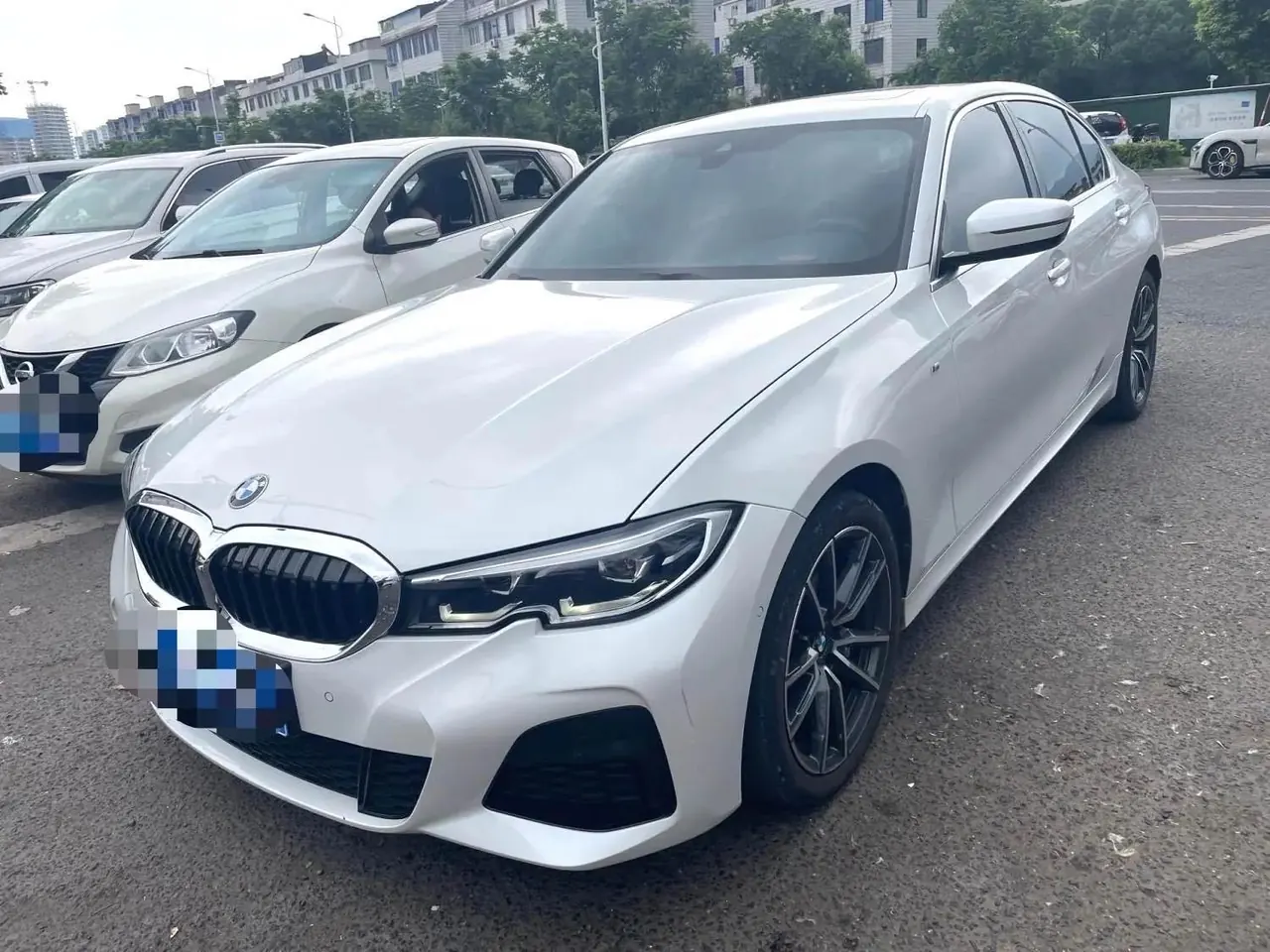 BMW 3 Series 2020 325Li M Sports Suit - View 1