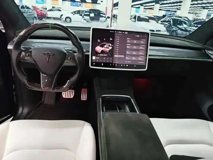 Model Y 2021 Performance High Performance All Wheel Drive 10