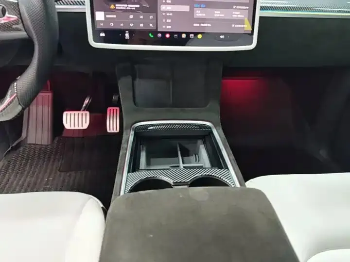Model Y 2021 Performance High Performance All Wheel Drive 14
