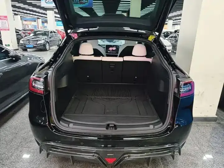 Model Y 2021 Performance High Performance All Wheel Drive 19
