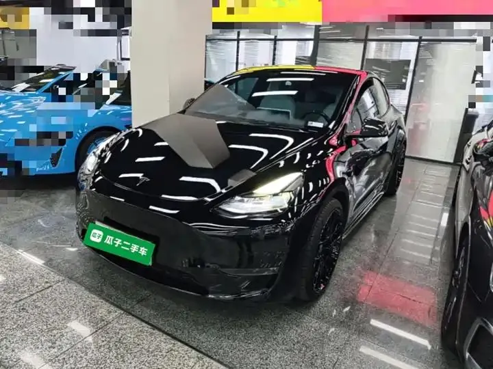 Model Y 2021 Performance High Performance All Wheel Drive 2