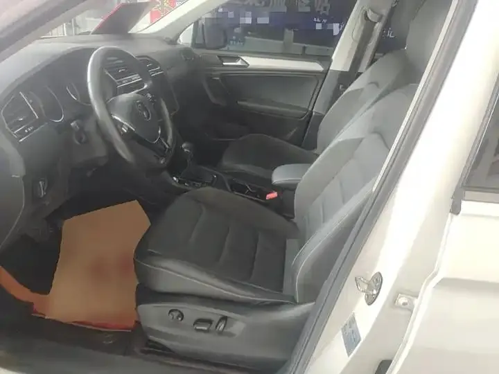 Tiguan L 2021 280TSI Automatic Two-Drive Smart Edition 15