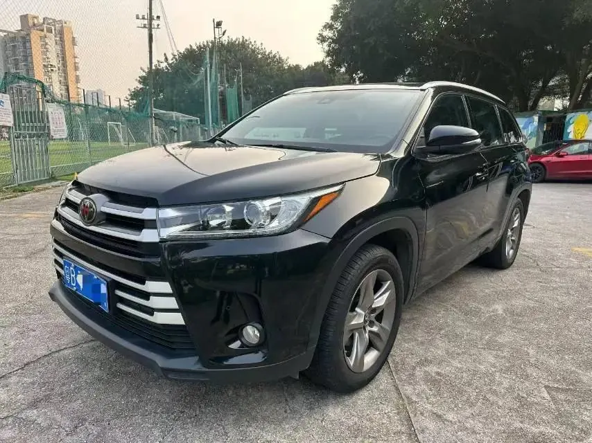 Open image lightbox: Highlander 2018 2.0T 4-wheel drive deluxe edition 7-seat national v