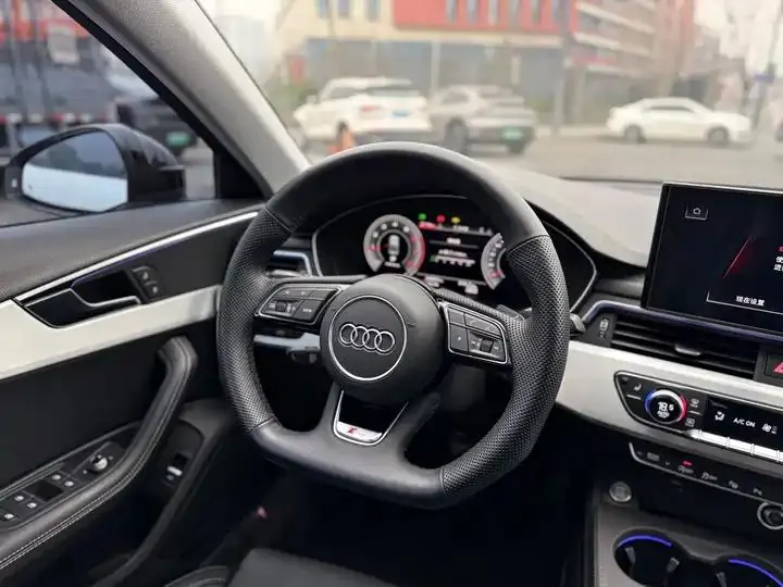 Audi A4L 2023 model, 40 TFSI Luxury Dynamic Edition 15