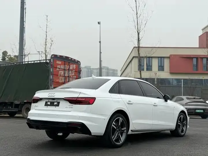 Audi A4L 2023 model, 40 TFSI Luxury Dynamic Edition 6