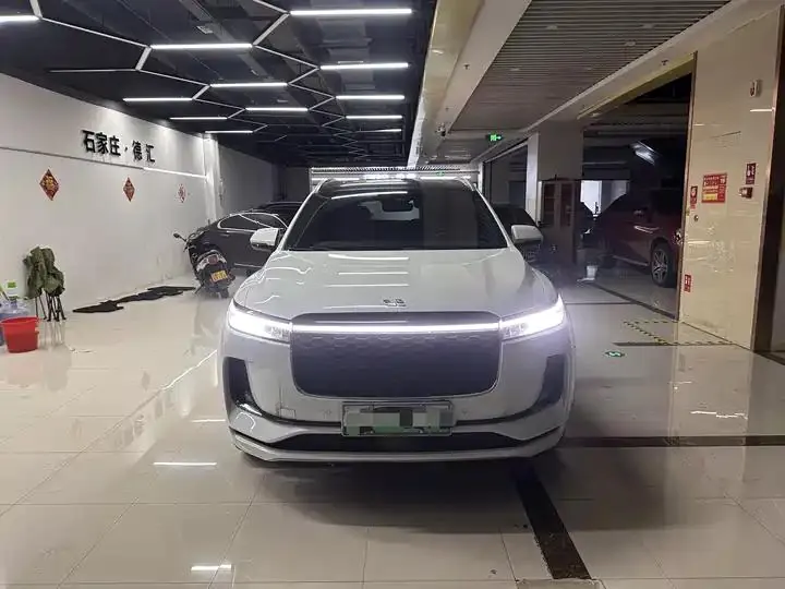 Li ONE 2021 Range-Extended 6-Seater Version 2