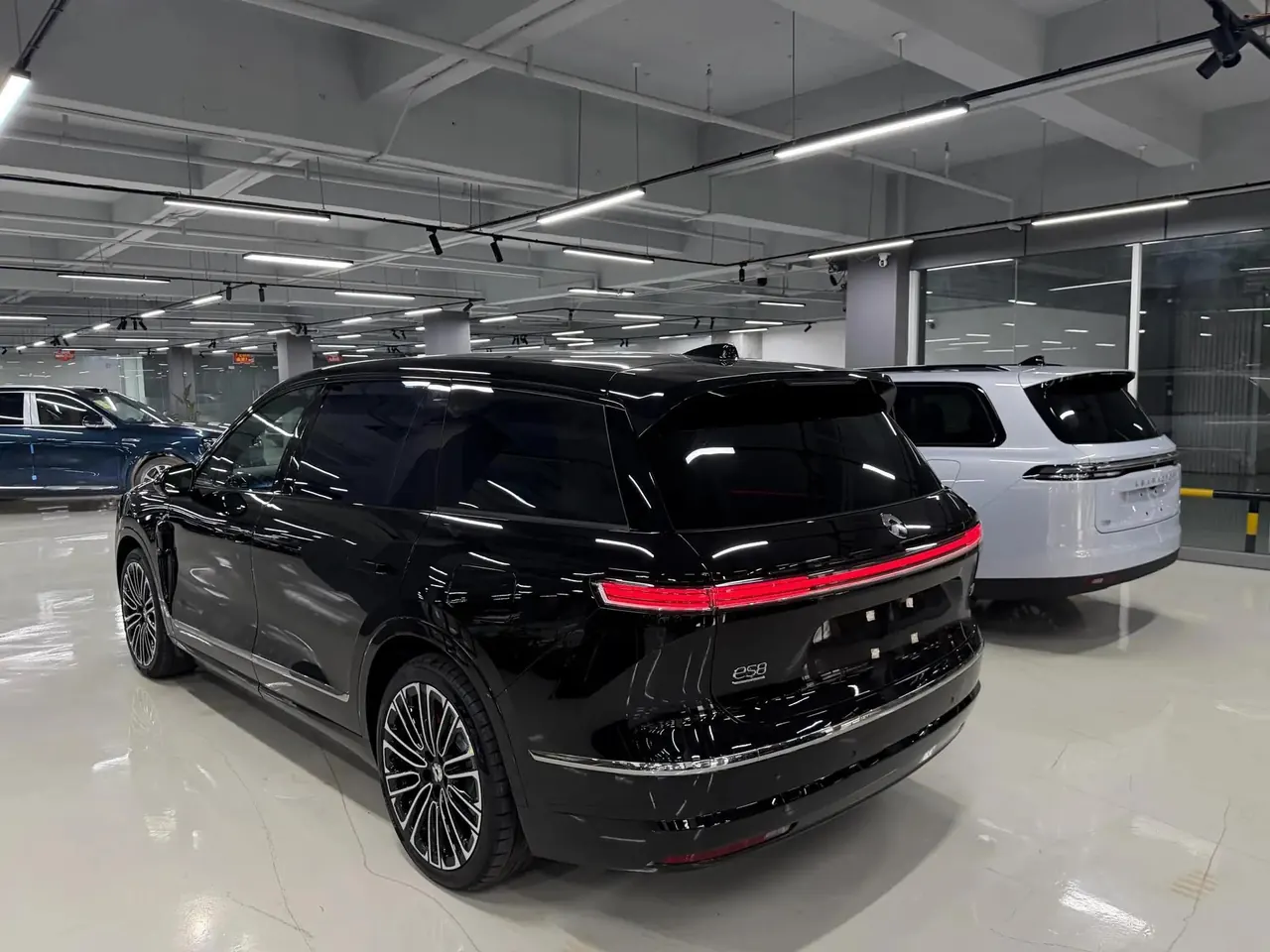 NIO 2026 ES8 6-seat executive signature version automatic gear 11