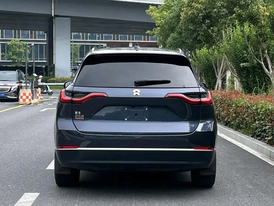NIO ES8 2020 415KM Signature Edition Seven-seat Edition 8