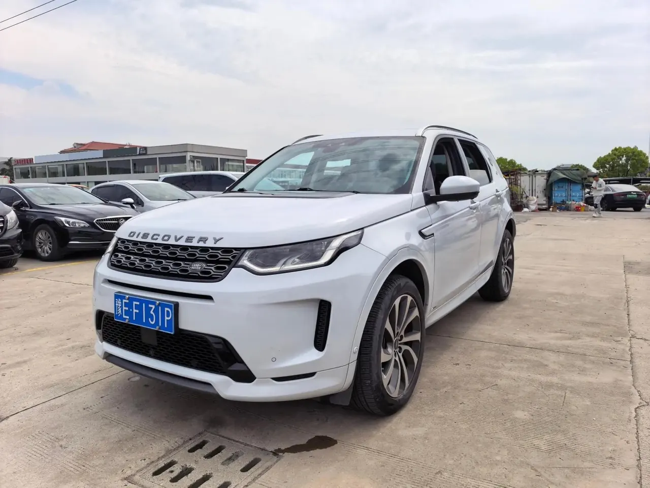 Открыть галерею: Discovery Sport 2020 249PS R-Dynamic Performance Edition